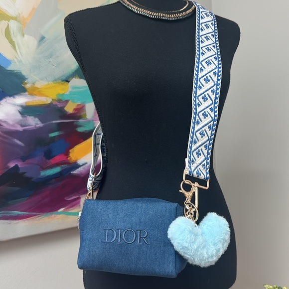 Dior denim beauty pouch with  added denim adjustable guitar strap &  1 keychain - Picture 2 of 10